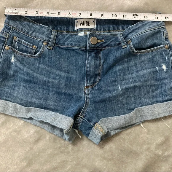 PAIGE Anthropologie Women’s Jean Shorts Sz 27 Cuffed Blue Distressed 5 Pockets - Picture 14 of 16